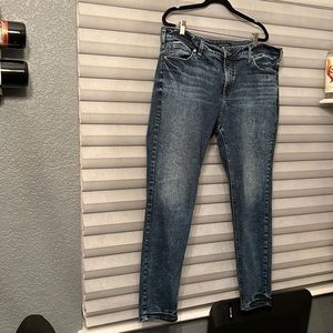 Silver Jeans, Size 18